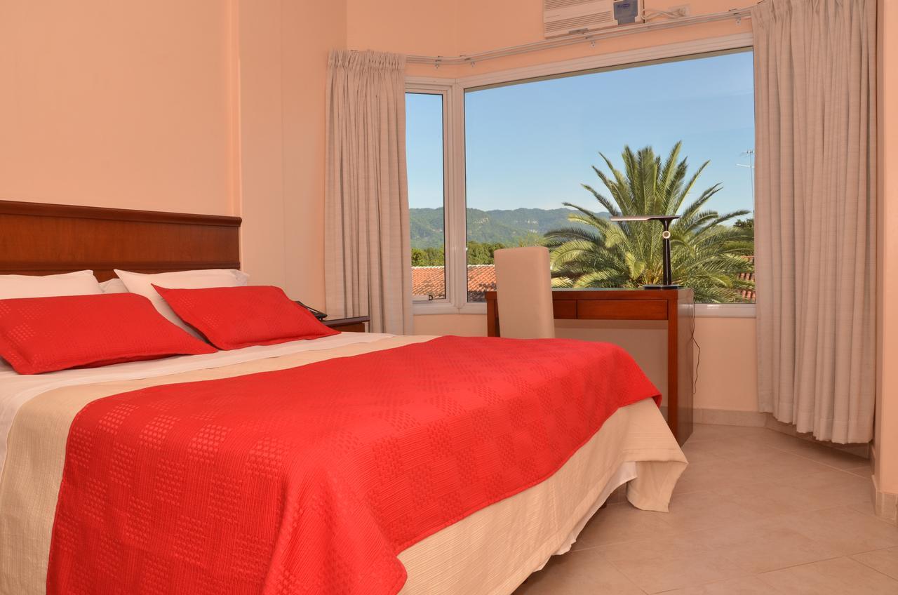Realnoa Hotel Tartagal Exterior photo